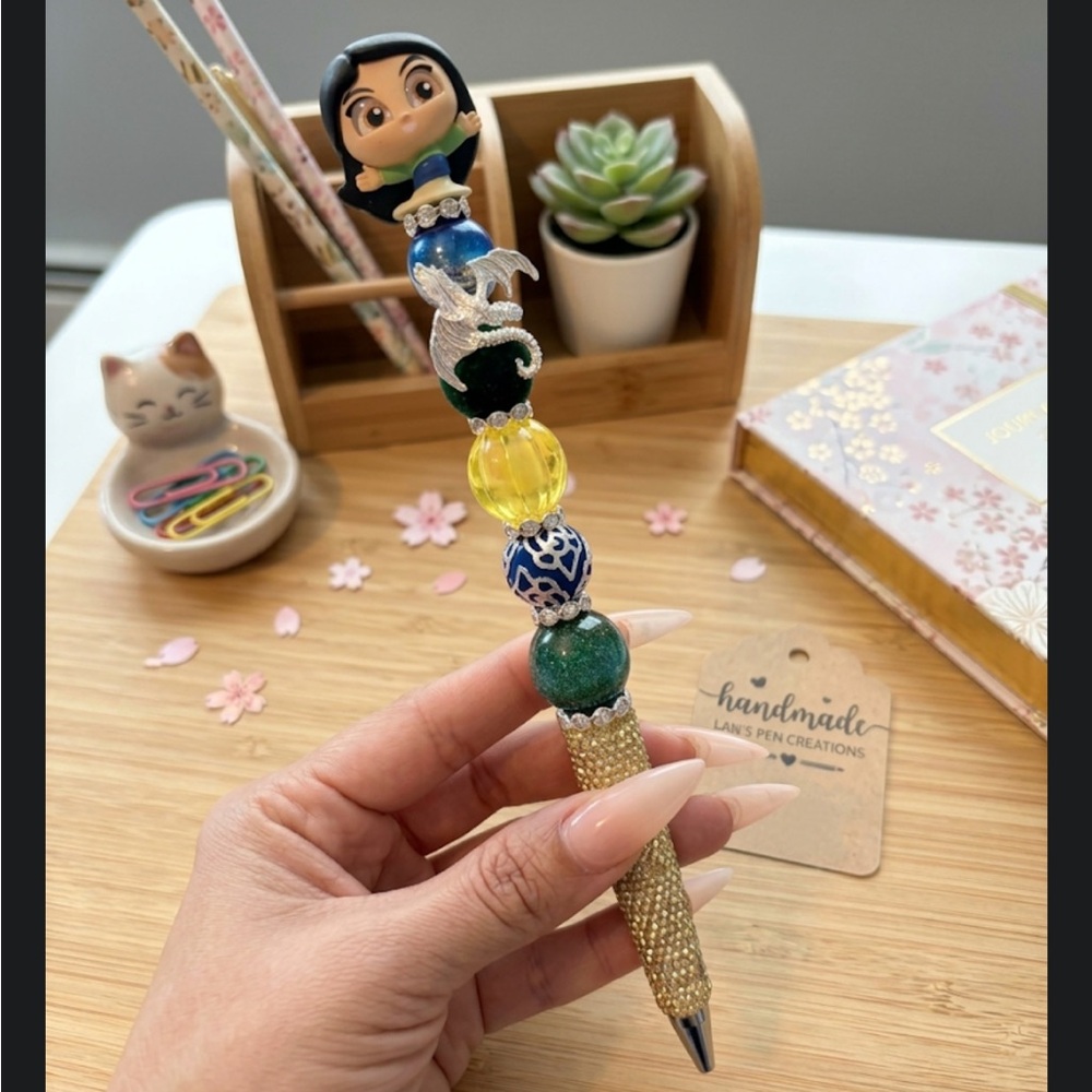 Custom pen